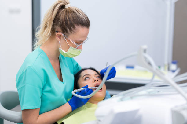 Best Emergency Root Canal Treatment in Albion, IL